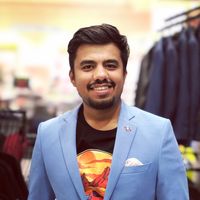 Karan Shahani的照片