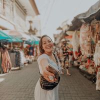 Latisha  Anintya的照片