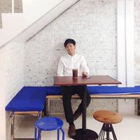 Fotos de Akavit Tongdevorakul