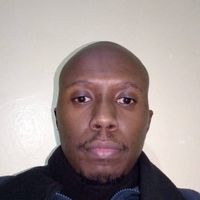 Ndungu Ndung'u的照片