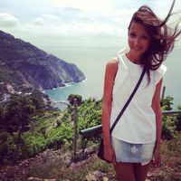 Dasha Dospolova的照片