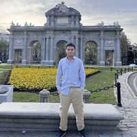 Esteban Cardona的照片