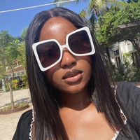 Fotos de Chika  Obodo