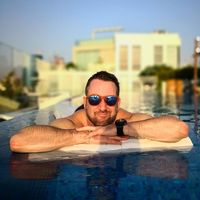 Marcus James的照片