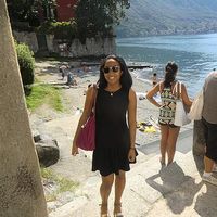 Rindra Hillary的照片