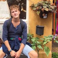 Camille Schvirtz的照片