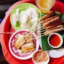 eat-drink with local family/friends's picture