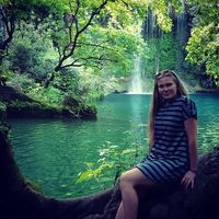 Adina Păiuși的照片