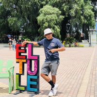 René López的照片