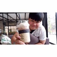 Yok Limsukhawat的照片