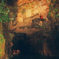 Fotos de Ades  Sebastian