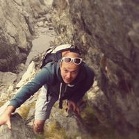 Geoffrey Tarzia的照片