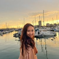 Saowaluk Rojpanichkul's Photo