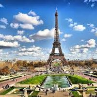 midnight in paris的照片