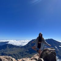 L. Málna Lampert的照片