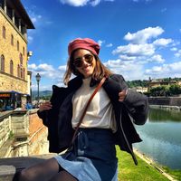 Antonella Solari的照片