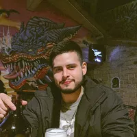 Kevin Granda的照片