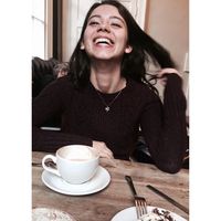 Gökçe Öztürk's Photo