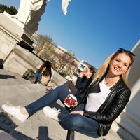 Natalie Todeva的照片