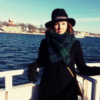 Ana Fernandez的照片