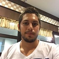 Luis Mesias的照片