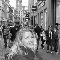 rubbrchickn的照片