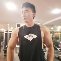 Baskbuzz W. Vord的照片