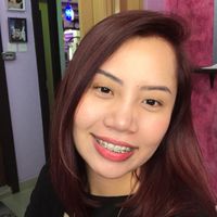 Stephanie Cecilio的照片