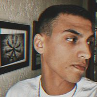 Agustin  Horvat的照片