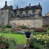 Adnan Shaheen的照片