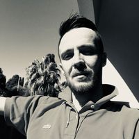 Limsa Ezzati's Photo