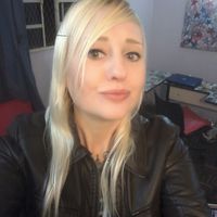 Viv Piercer Bruschz's Photo