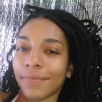 Yéléna Zedira's Photo