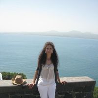 Elmira Hovhannisyan的照片