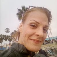 ijah charlestein的照片