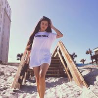 Kristel Tamara's Photo