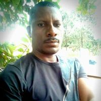 Julius Kitanda的照片