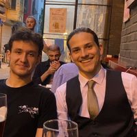 Ali+omer Zeybek的照片