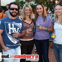 Rebecca Brugman的照片