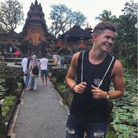 Фотографии пользователя Julian Lebeirf