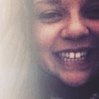 Toni-Lee Newbound的照片