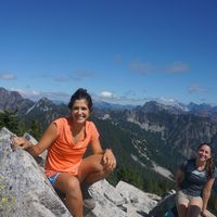 Raquel Burlotos的照片