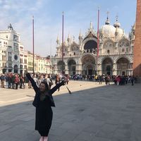 angela Garcia的照片