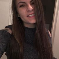 Adéla Gujdová的照片