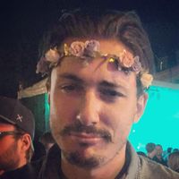 Gernot Schroll的照片