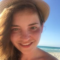 Sara Szescilo的照片