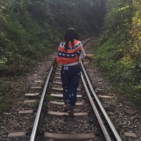 Chilli KhinMyat的照片