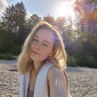 Maike Jadzia Kowalski的照片