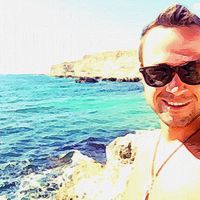 Evgeniy Lomakin的照片