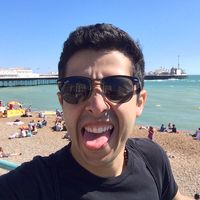 Daniel M. Angel的照片